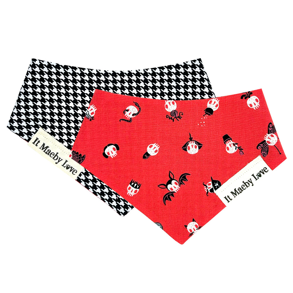 Frightful PAWstumes/Onyx & White Houndstooth Reversible Dog Bandana