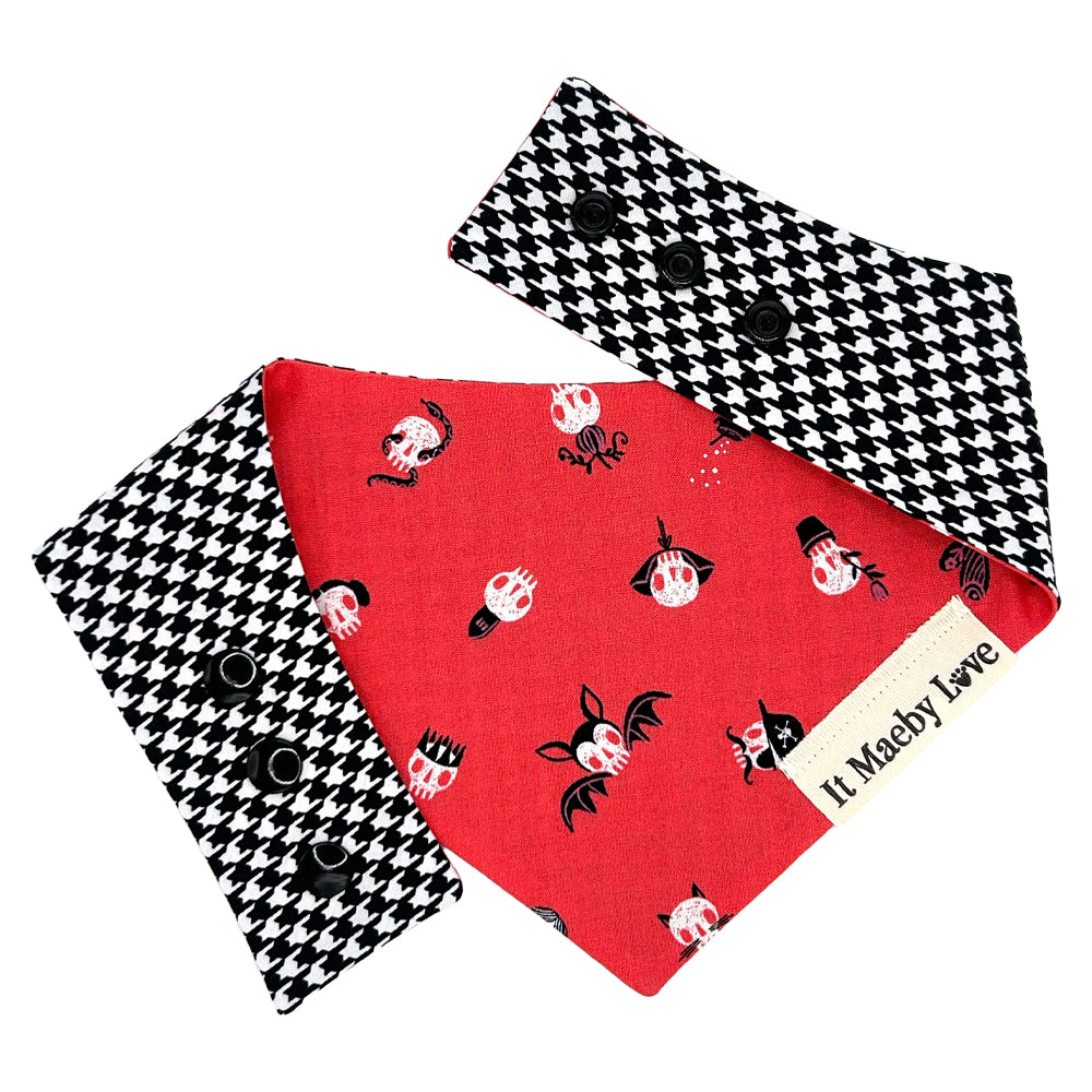 Frightful PAWstumes/Onyx & White Houndstooth Reversible Dog Bandana